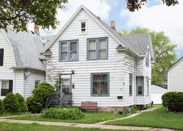Property at 230 S 61st St, Milwaukee, WI 53214, 5 beds, 2 baths