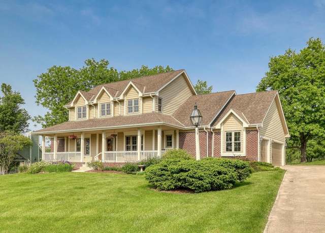 Property at W287N4068 Highland Ct, Pewaukee, WI 53072, 4 beds, 3.5 baths