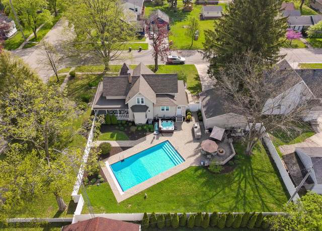 Property at 406 Haskins St, Lake Geneva, WI 53147, 4 beds, 2 baths
