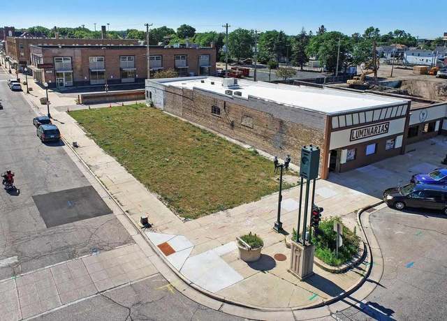 Property at 6222 22nd Ave, Kenosha, WI 53143