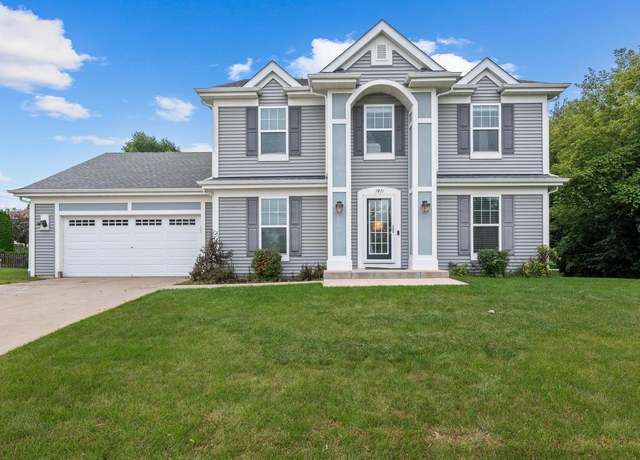 Property at 7871 N 94th St, Milwaukee, WI 53224, 4 beds, 2.5 baths