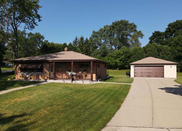 Property at 5749 S 21st St, Milwaukee, WI 53221, 4 beds, 2 baths