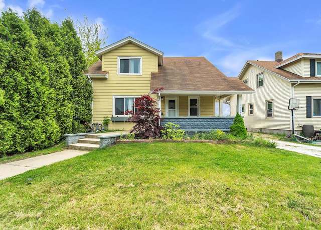 Property at 1509 27th St, Kenosha, WI 53140, 4 beds, 1.5 baths