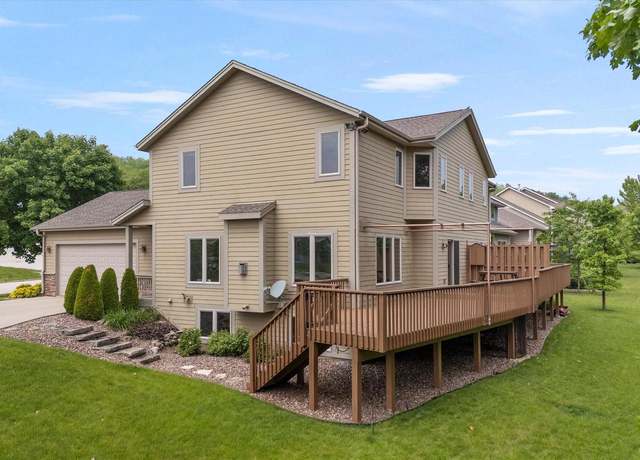 Property at 405 Century Oak Dr, Waukesha, WI 53188, 3 beds, 2.5 baths
