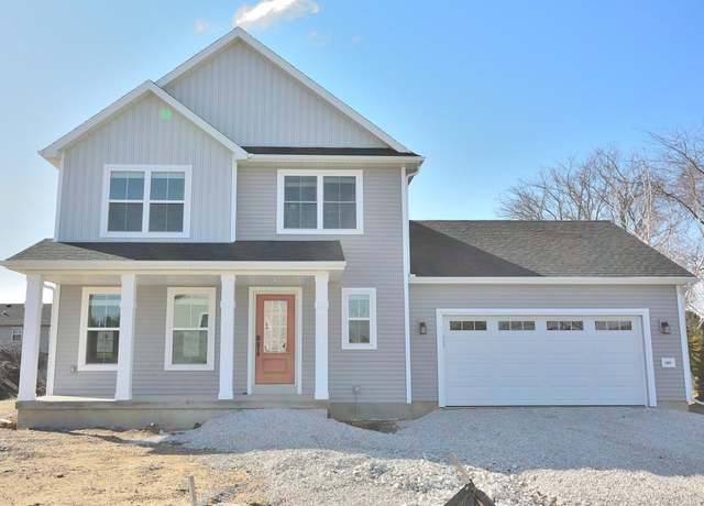 Property at 1001 5 Mile Rd, Racine, WI 53402, 3 beds, 2.5 baths