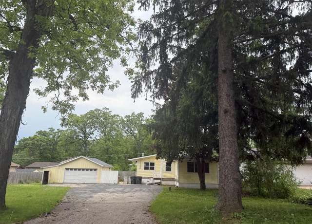 Property at 24713 68th St, Salem, WI 53168, 3 beds, 2 baths