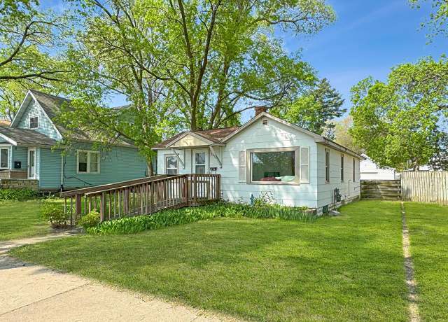 Property at 2018 21st Street South St, La Crosse, WI 54601, 2 beds, 1 bath