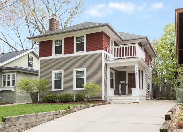 Property at 3018 N Downer Ave, Milwaukee, WI 53211, 3 beds, 1.5 baths