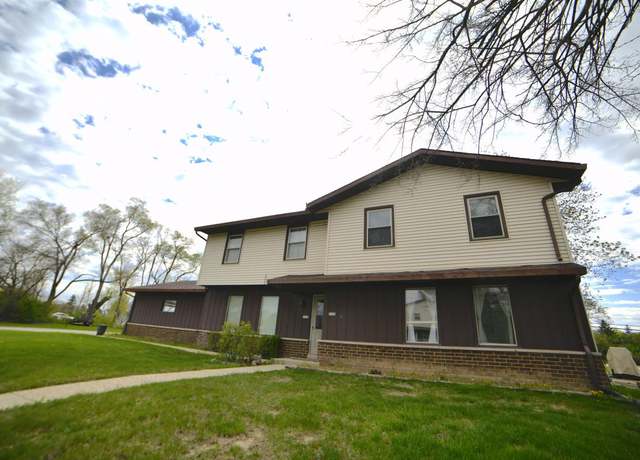 Property at 7573 S 75th St #7577, Franklin, WI 53132, 6 beds, 3 baths