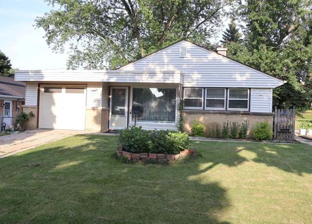 Property at 2924 S 57th St, Milwaukee, WI 53219, 3 beds, 1 bath