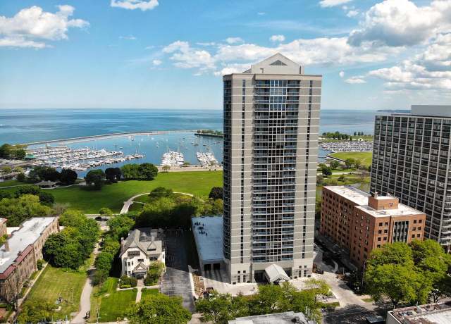 Property at 1660 N Prospect Ave #507, Milwaukee, WI 53202, 2 beds, 2 baths
