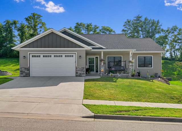 Property at 1506 Cherry Lane South Ln, Holmen, WI 54636, 3 beds, 2 baths