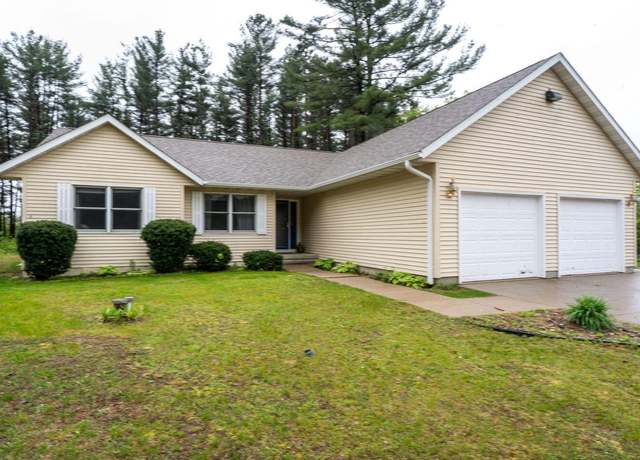 Property at 24301 Dexter Ave, Tomah, WI 54660, 4 beds, 2.5 baths