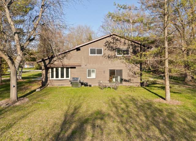 Property at 1111 Wauwatosa Rd, Cedarburg, WI 53012, 4 beds, 2 baths