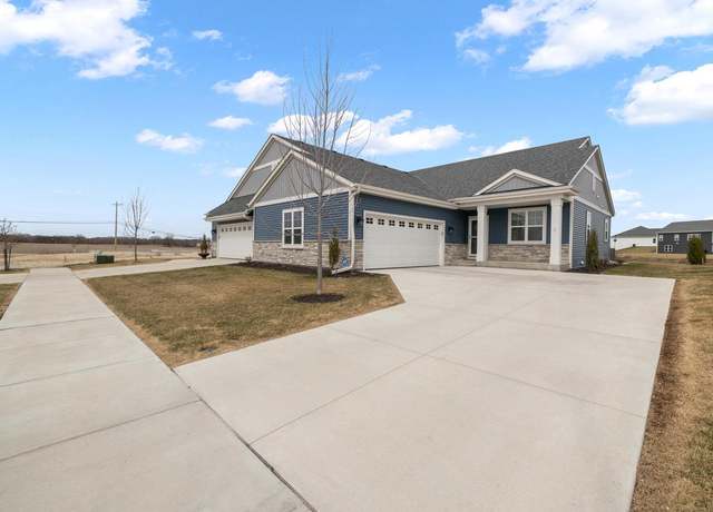Property at 1588 Weston Ridge Rd, Oconomowoc, WI 53066, 3 beds, 3 baths