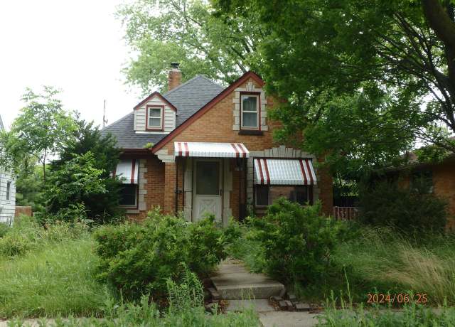 Property at 3766 N 77th St, Milwaukee, WI 53222, 2 beds, 1 bath