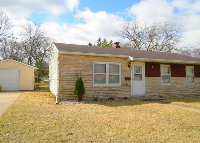 Property at 1631 E Melrose Ave, Appleton, WI 54911, 3 beds, 1 bath