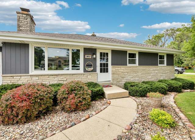 Property at 3652 N Newman Rd, Caledonia, WI 53406, 3 beds, 2.5 baths