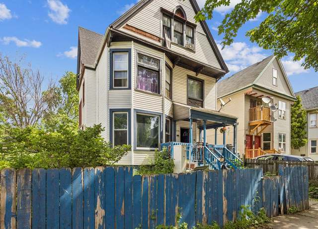 Property at 1720 W Mineral St, Milwaukee, WI 53204, 6 beds, 2 baths