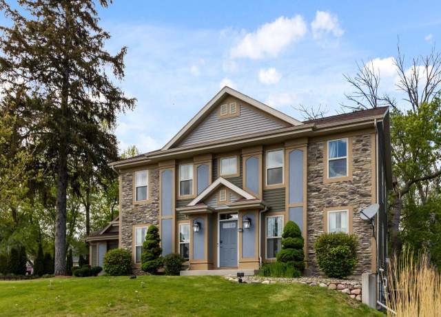 Property at 9318 W Mt Zion Dr, Milwaukee, WI 53224, 4 beds, 2.5 baths