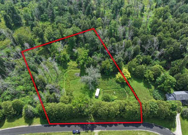 Property at Lt22 Prospekt Blvd Unit 23,24, Oostburg, WI 53070