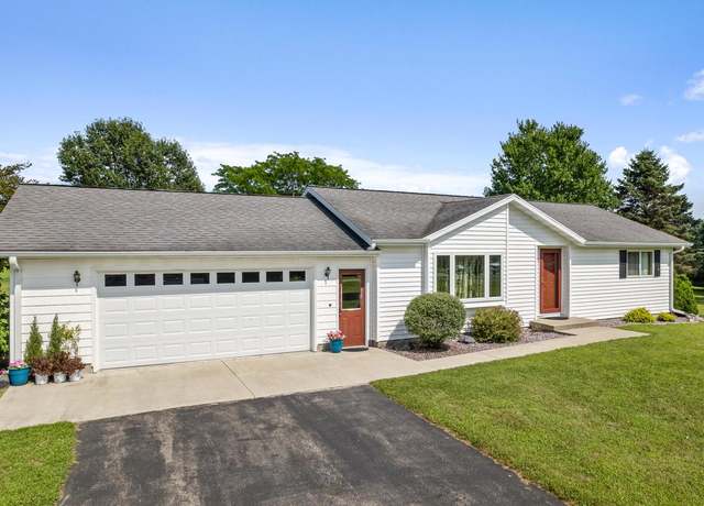Property at 18184 Iceland Rd, Sparta, WI 54656, 2 beds, 1 bath