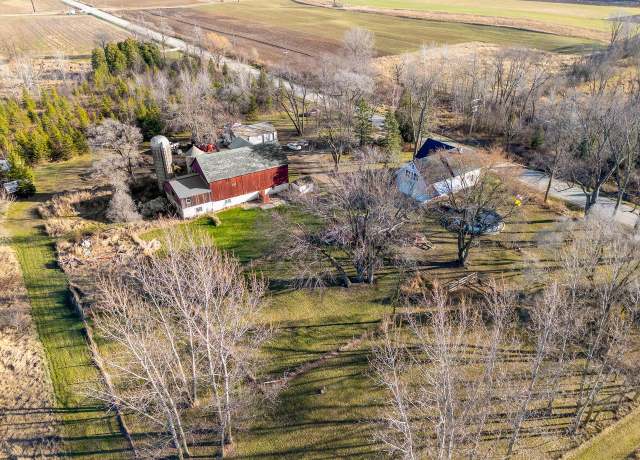 Property at 1996 Cedar Sauk Rd, Saukville, WI 53080, 3 beds, 3 baths