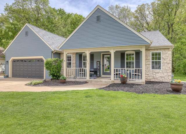 Property at N73W24415 Ridgewood Rd, Sussex, WI 53089, 5 beds, 2.5 baths