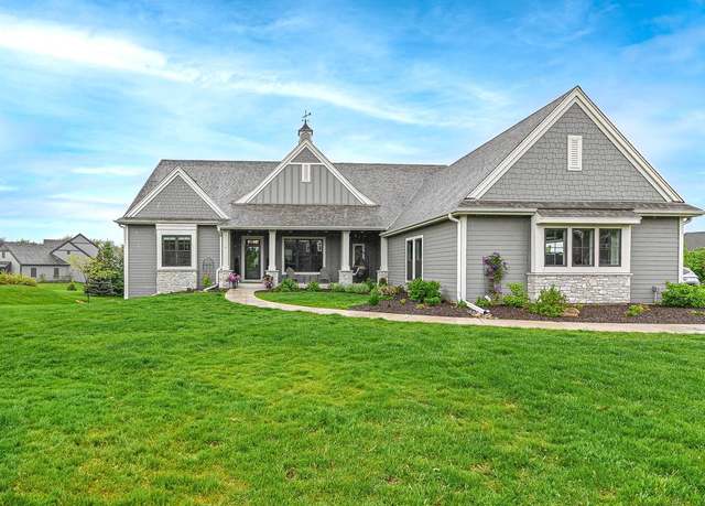 Property at W248N2151 Kettle Cove Ct, Pewaukee, WI 53072, 4 beds, 3.5 baths