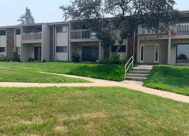 Property at 629 Westridge Dr Unit 4, West Bend, WI 53095, 2 beds, 2 baths