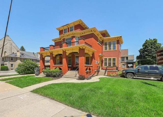 Property at 601 N Grand Ave, Waukesha, WI 53186