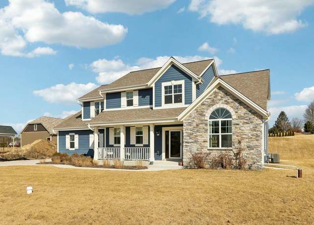 Property at W2270 E Schure Dr, Oconomowoc, WI 53066, 4 beds, 2.5 baths