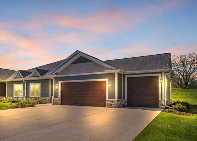 Property at 129 Phantom Lake Ct, Mukwonago, WI 53149, 2 beds, 2 baths