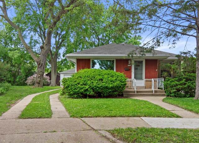Property at 3669 S Quincy Ct, Milwaukee, WI 53207, 3 beds, 1.5 baths