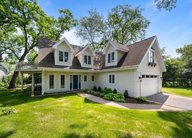 Property at W3314 Burr Oak Dr, Lake Geneva, WI 53147, 4 beds, 2.5 baths