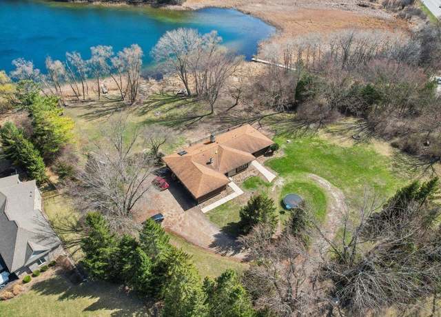 Property at 36439 Silver Maple Ln, Summit, WI 53066, 5 beds, 3.5 baths