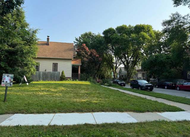 Property at 930 E Hadley St, Milwaukee, WI 53212