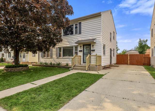 Property at 6310 W Euclid Ave #6312, Milwaukee, WI 53219, 6 beds, 2 baths