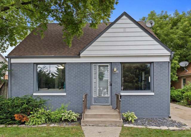 Property at 8930 W Lincoln Ave, West Allis, WI 53227, 3 beds, 1 bath