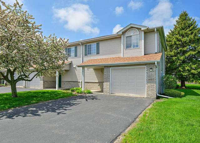 Property at 1619 Summerset Dr #4, Racine, WI 53406, 3 beds, 2.5 baths