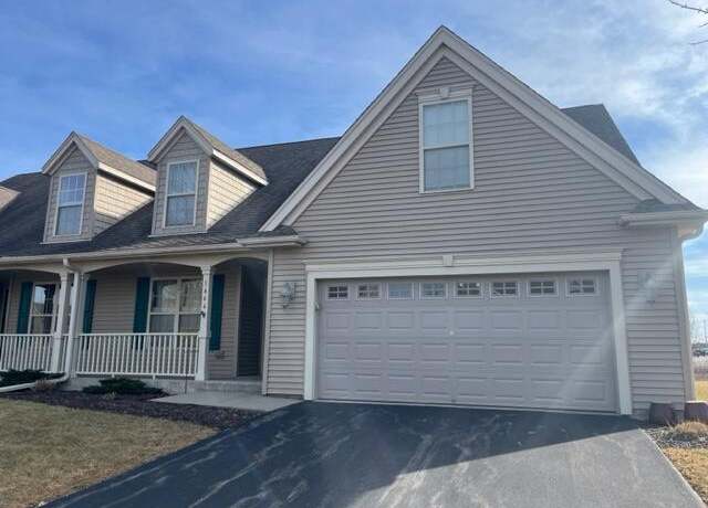 Property at 1444 Groves Ln, Union Grove, WI 53182, 3 beds, 2.5 baths