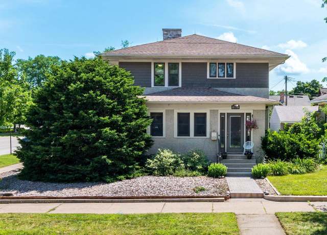Property at 101 17th Street South St, La Crosse, WI 54601, 4 beds, 2.5 baths