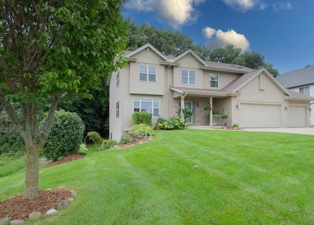 Property at 813 Casey Dr, Watertown, WI 53094, 4 beds, 3.5 baths