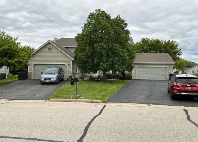 Property at 514 N 6th St, Waterford, WI 53185, 6 beds, 3 baths