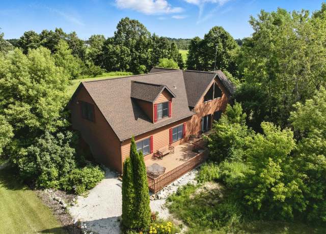 Property at W9183 County Road C, Glenbeulah, WI 53023, 3 beds, 4 baths