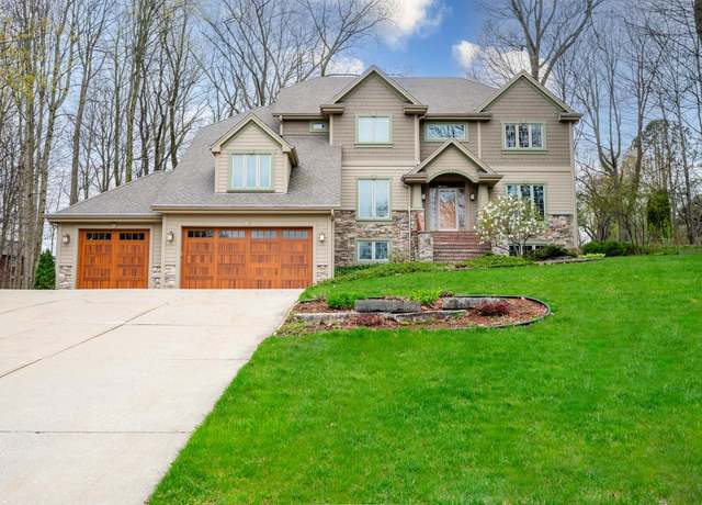 Property at 765 Safer Ct, Brookfield, WI 53045, 6 beds, 4.5 baths