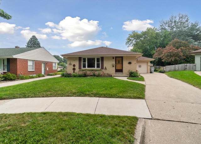 Property at 3668 S Quincy Ct, Milwaukee, WI 53207, 3 beds, 1 bath