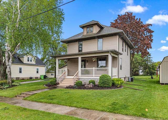 Property at 611 Highland Ave, Kewaskum, WI 53040, 4 beds, 1.5 baths