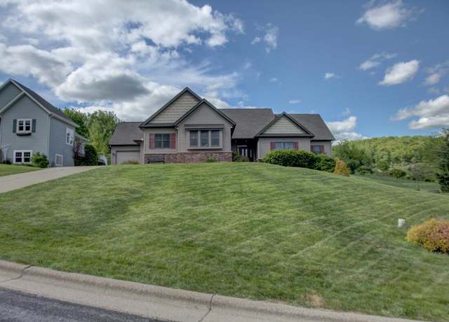 Property at 1835 Alpine Pl, Onalaska, WI 54650, 3 beds, 1 bath