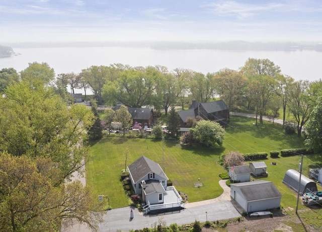 Property at 24933 Hiawatha Dr, Kansasville, WI 53139, 2 beds, 1 bath